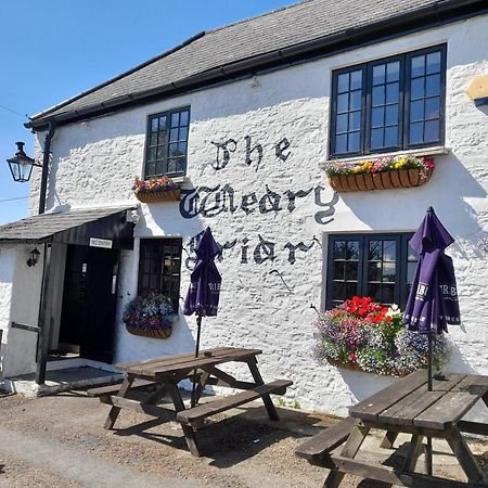 The Weary Friar Inn Pillaton Dış mekan fotoğraf